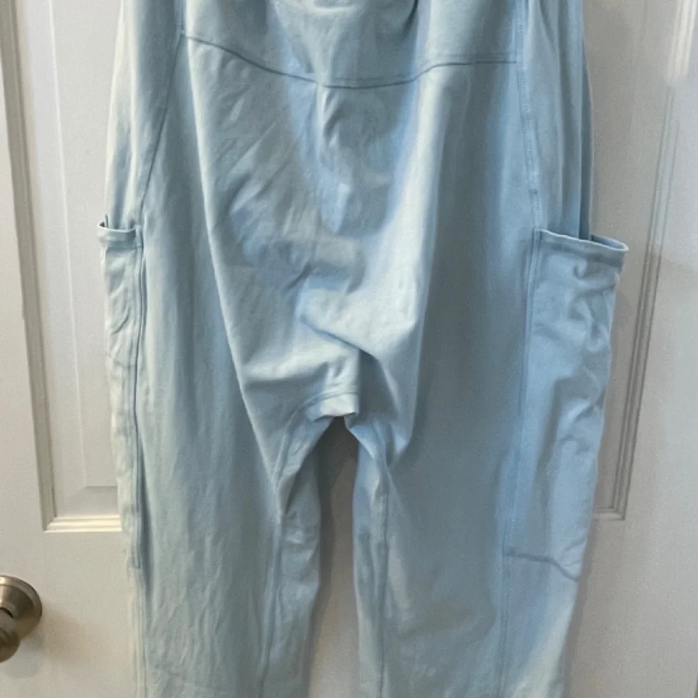 FP Movement Free People Hot Shot Pants Mediterranean Blue - Picture 4 of 7